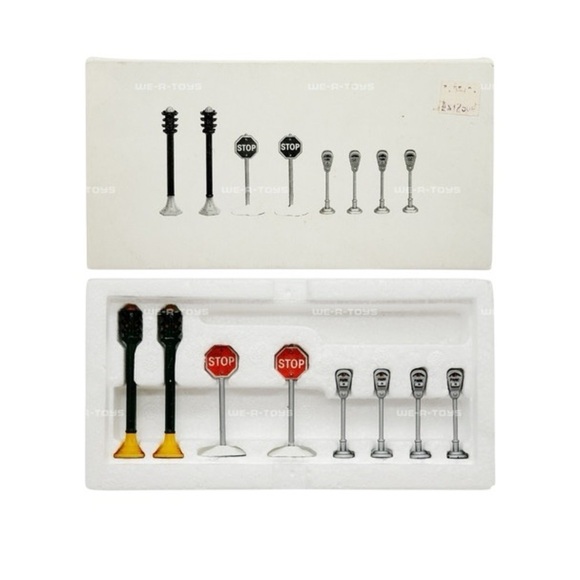 Department 56 Other - Department 56 Heritage Village Utilities set of 8
With Box